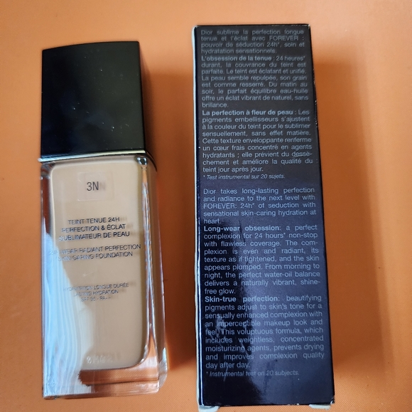 Dior Forever Skin Glow Foundation 3N - Picture 4 of 4